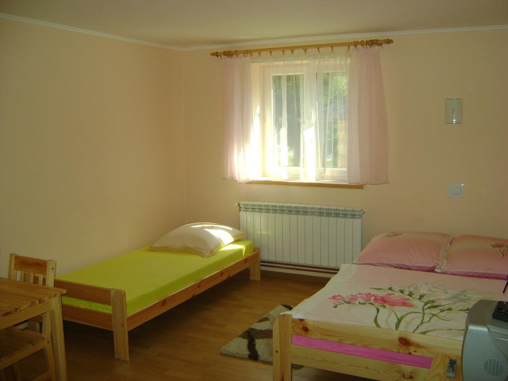 Pokoje Nad Strumykiem W Polanczyku Tel 13- 469 -2257 Exterior foto